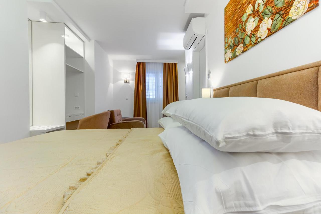 Irini Luxury