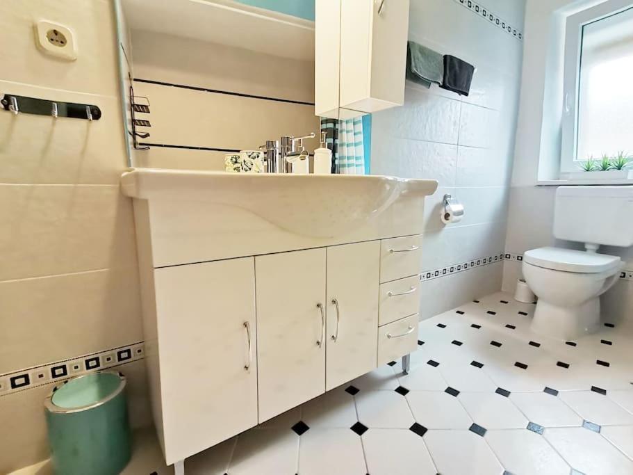 Lulu 90 M2 In Center Of Apartment Split