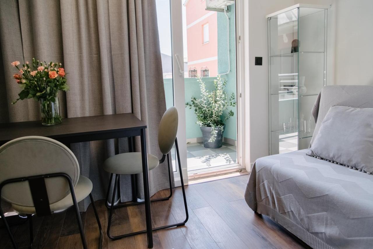 Toni Apartment
