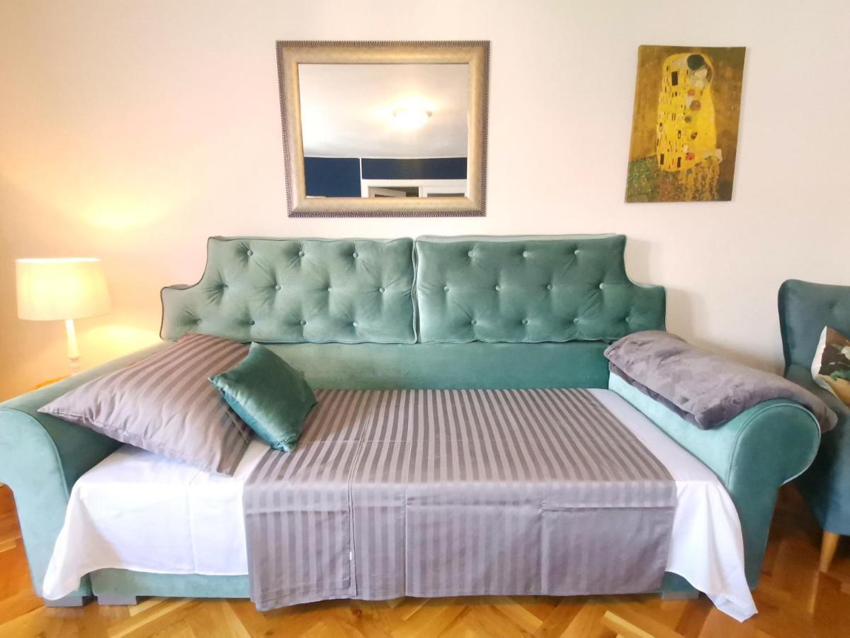 Apartment Lulu 90 M2 In Center Of Split