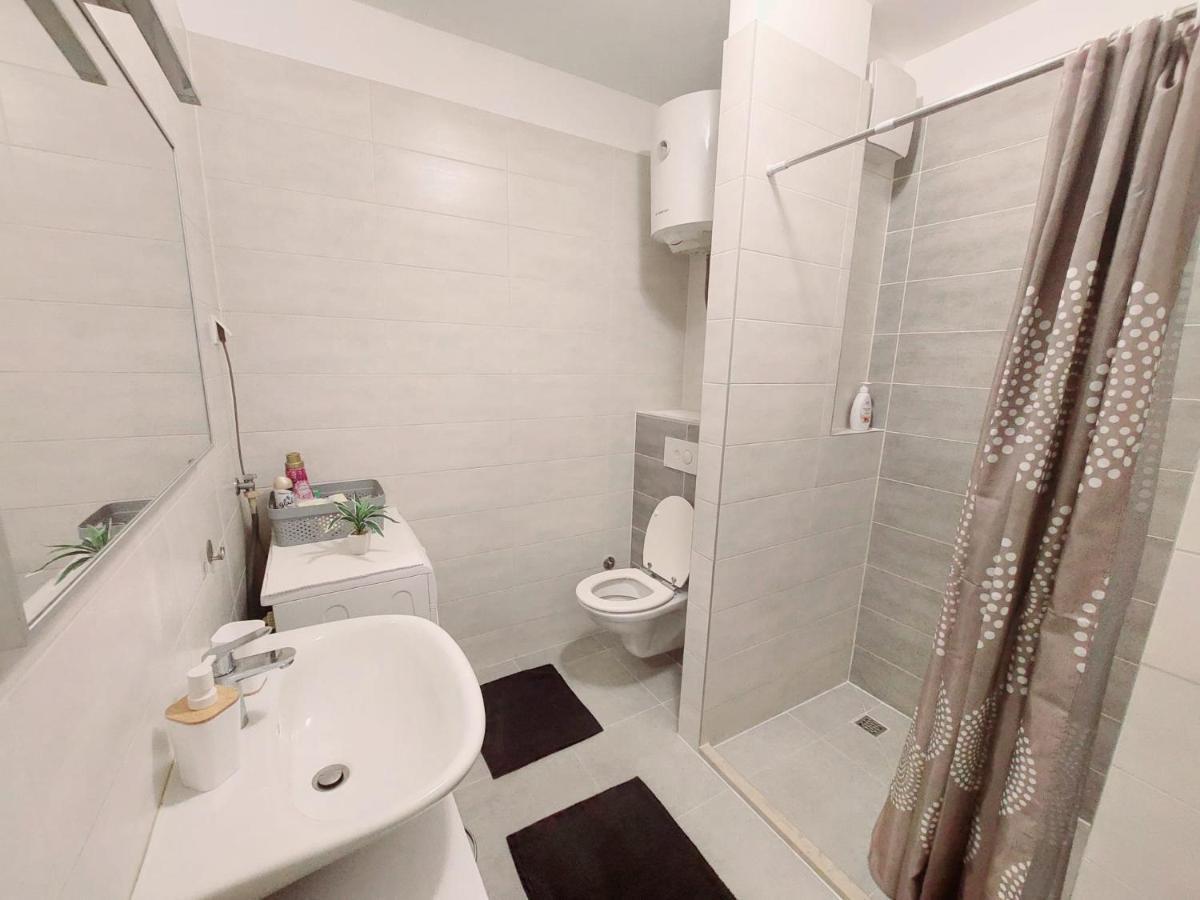 Apartment Domito Znjan Split