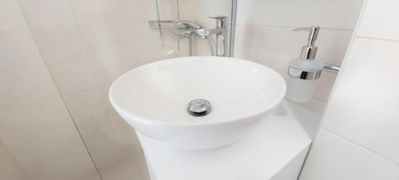 Missia - Cosy In Perfect Location Apartment