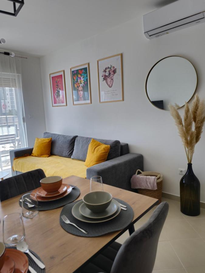 Frida- Free Private Parking Apartment Split