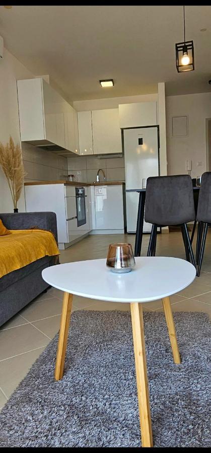 Apartment Frida- Free Private Parking *