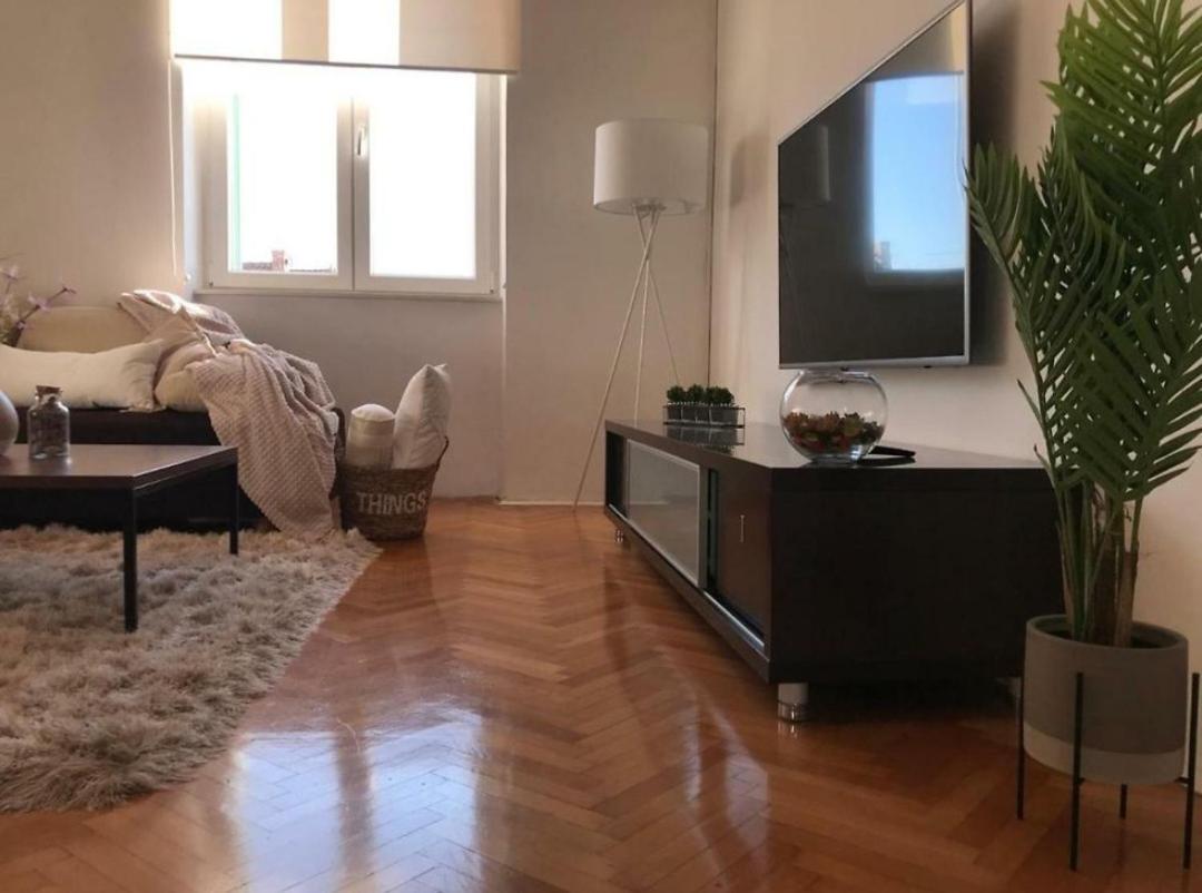 Cozy Solis-city Center
