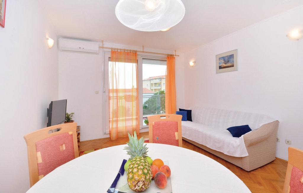 2 Bedroom Nice Apartment In Split Apartment