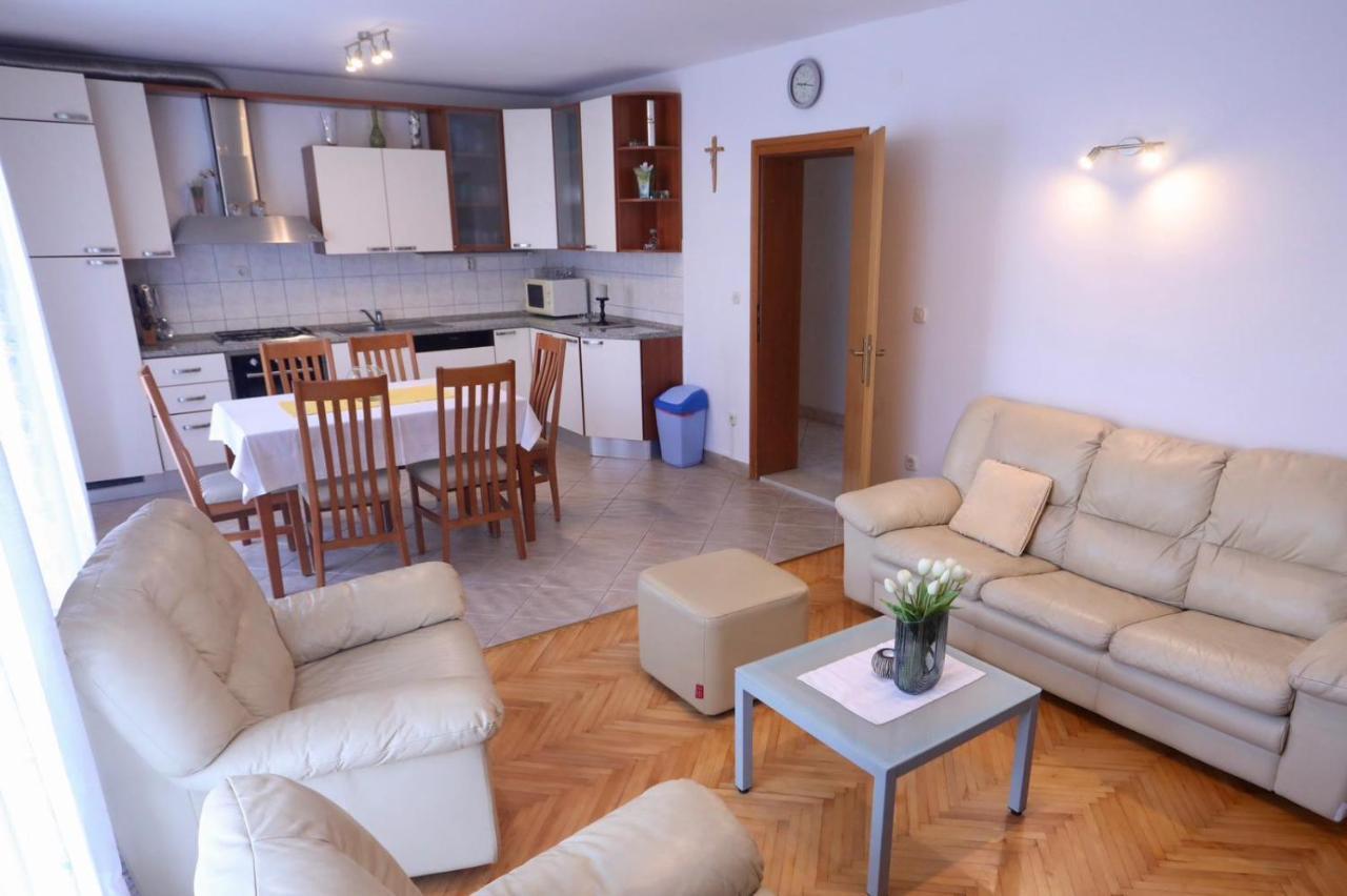 Apartment Apartman Ivana *