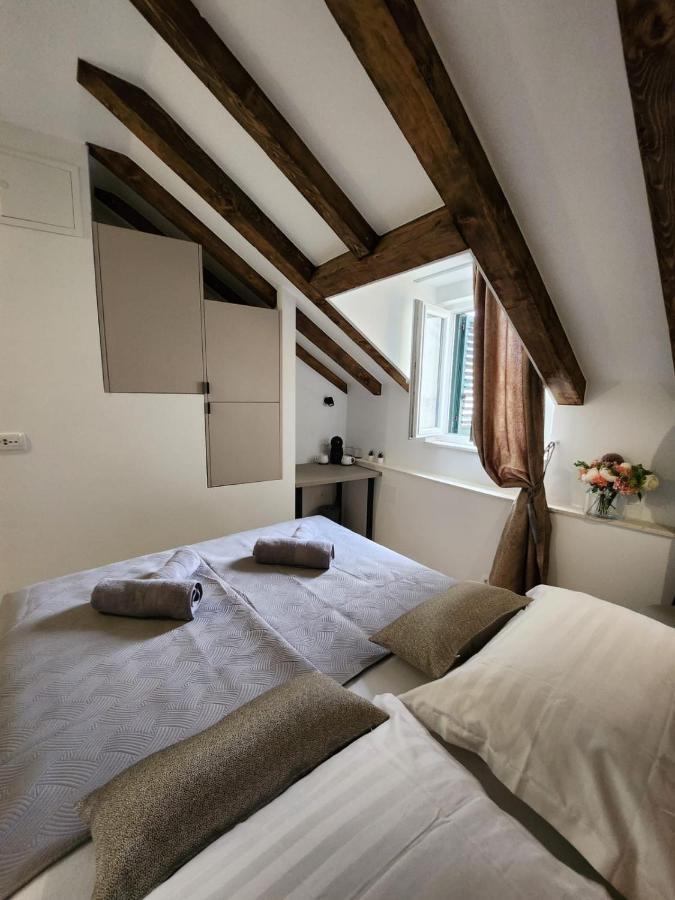Rio Luxury Gostinjska kuća *