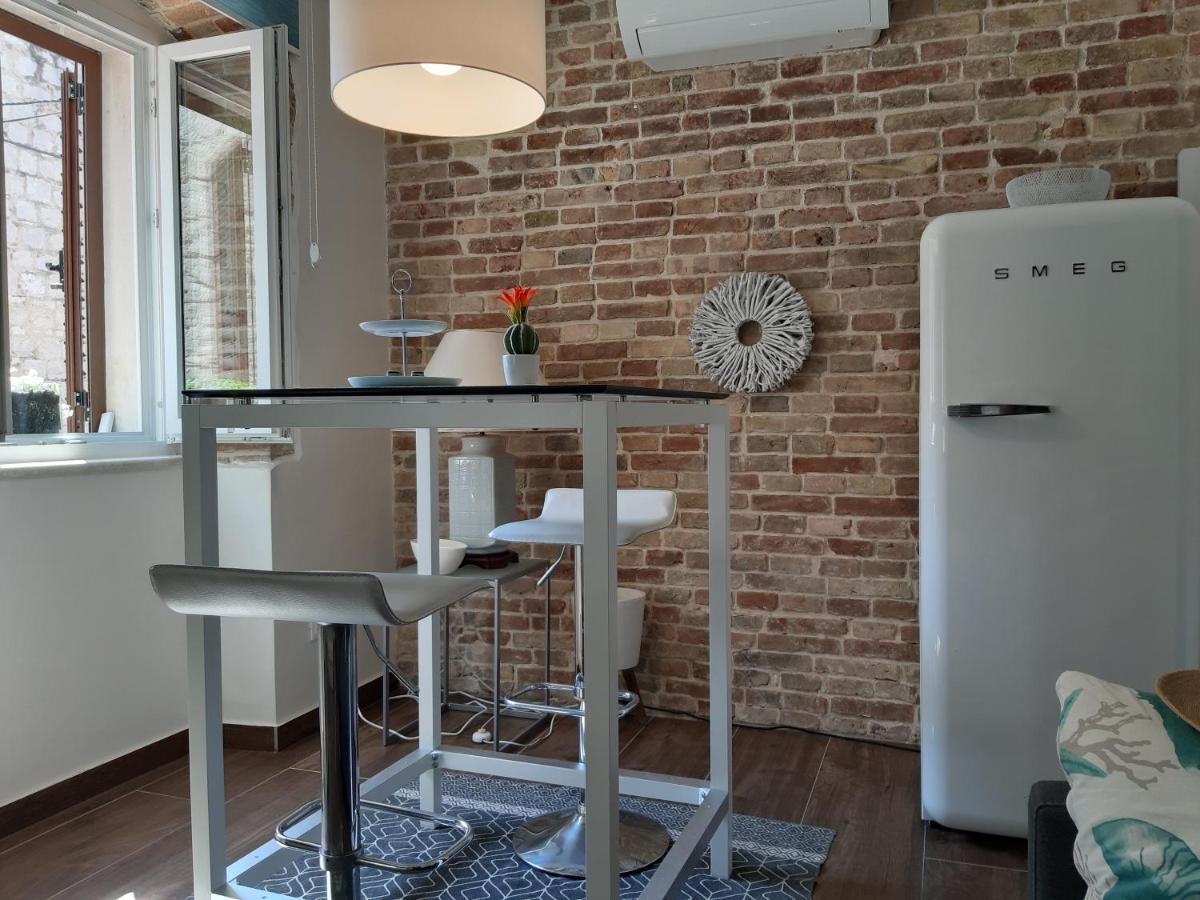Casa 4 Star Apartment *