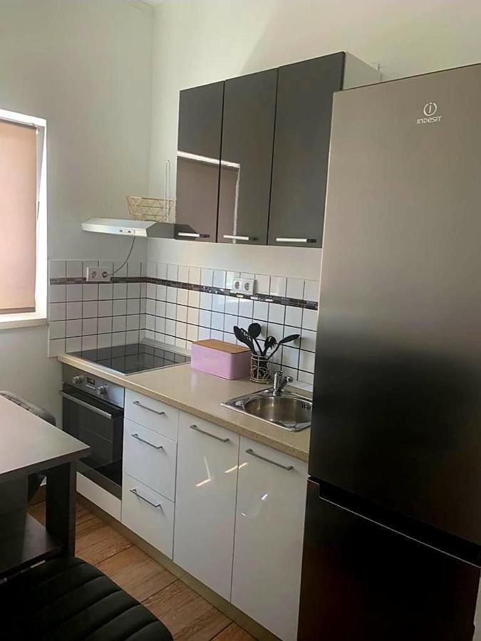 Studio Apartmant Leona With Parking Place Apartment