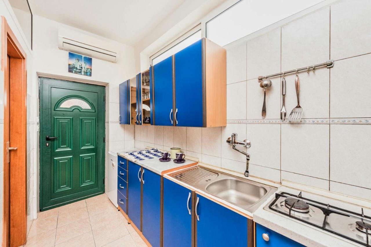 Ivona Guest house