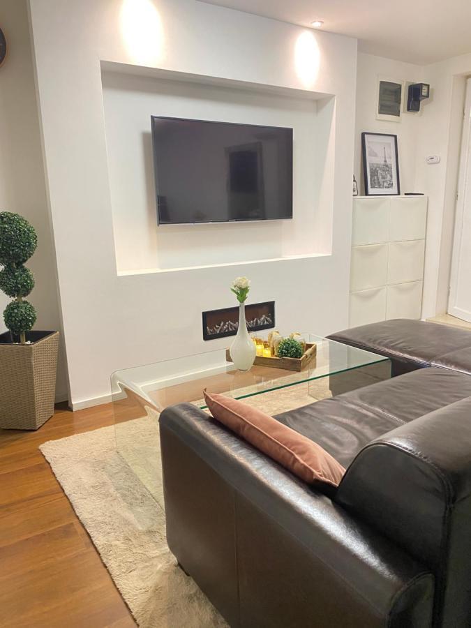 Sweet Flat With 2 Bedrooms Croatia * Split