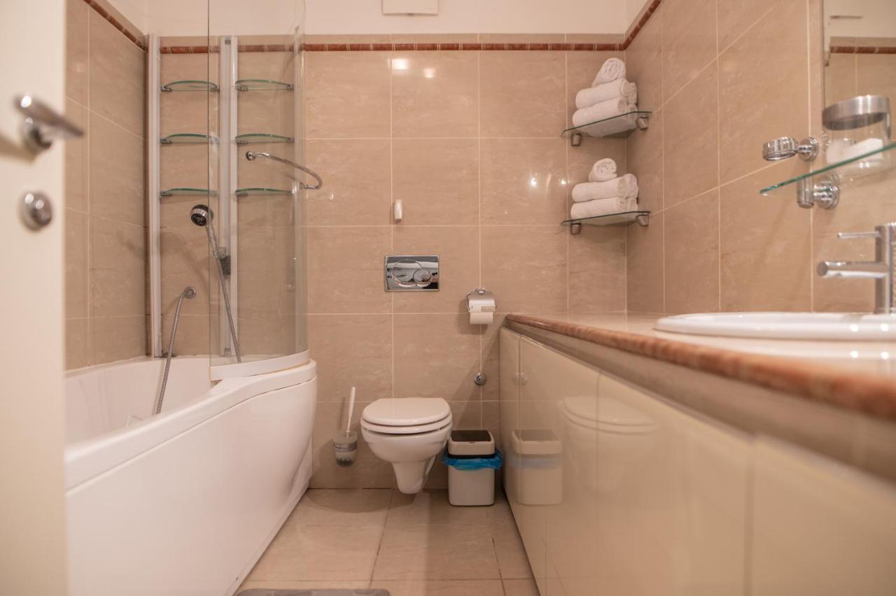 Chic & Fabulous Iris+free Garage Appartement Split