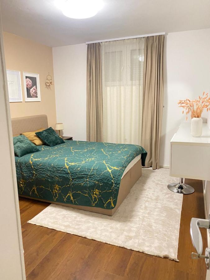 Sweet Flat With 2 Bedrooms Croatia Apartman *