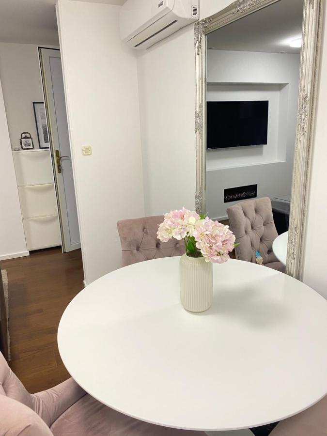 Sweet Flat With 2 Bedrooms Croatia Apartman