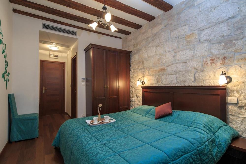 Olea 3* Split