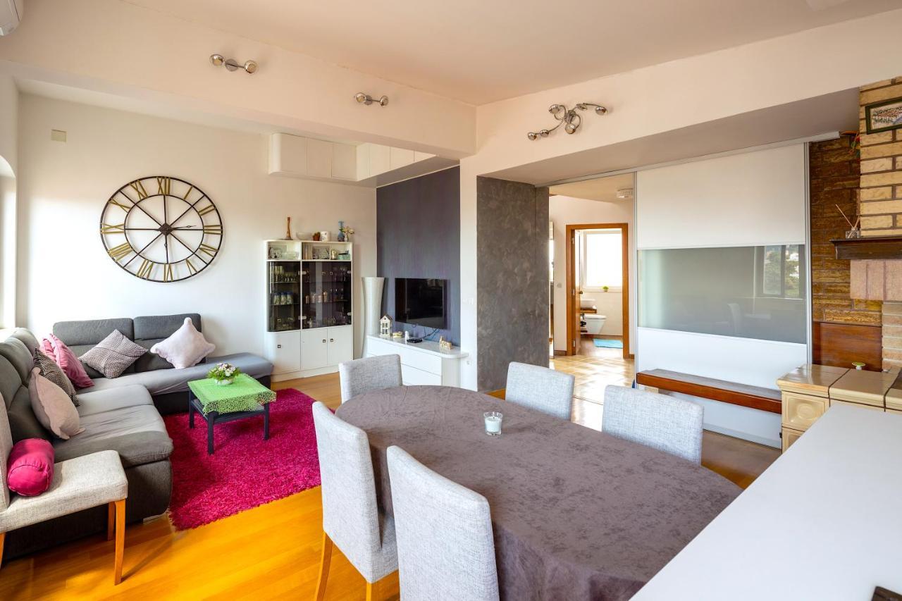 Luxury Olavia Rooftop Terrace & Seaview Apartment