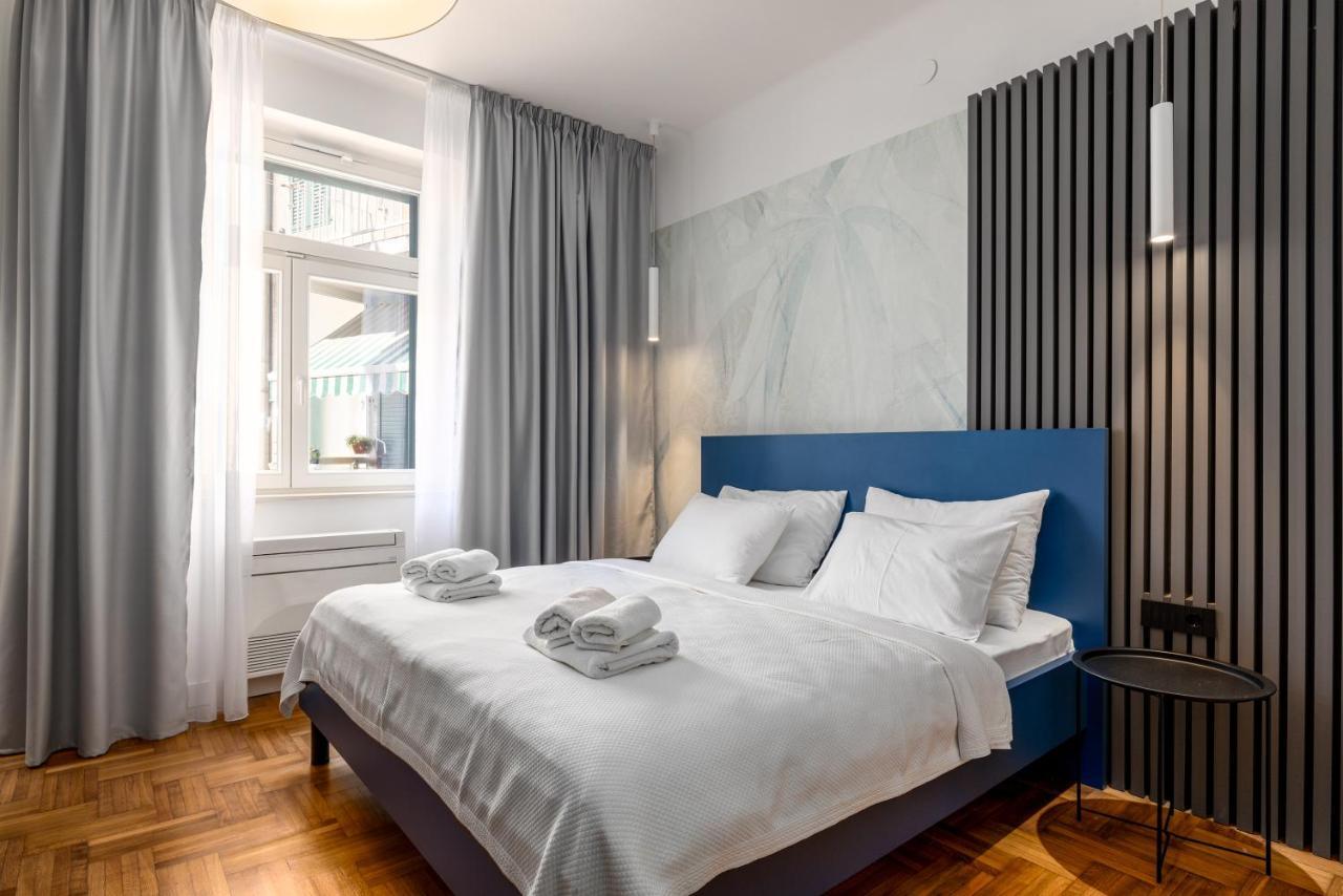 Frankovich Apartment Split