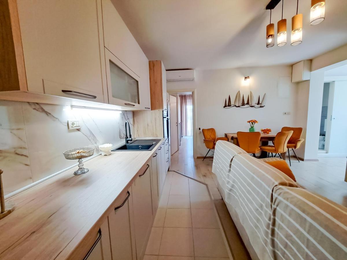 Yellow Apartment *