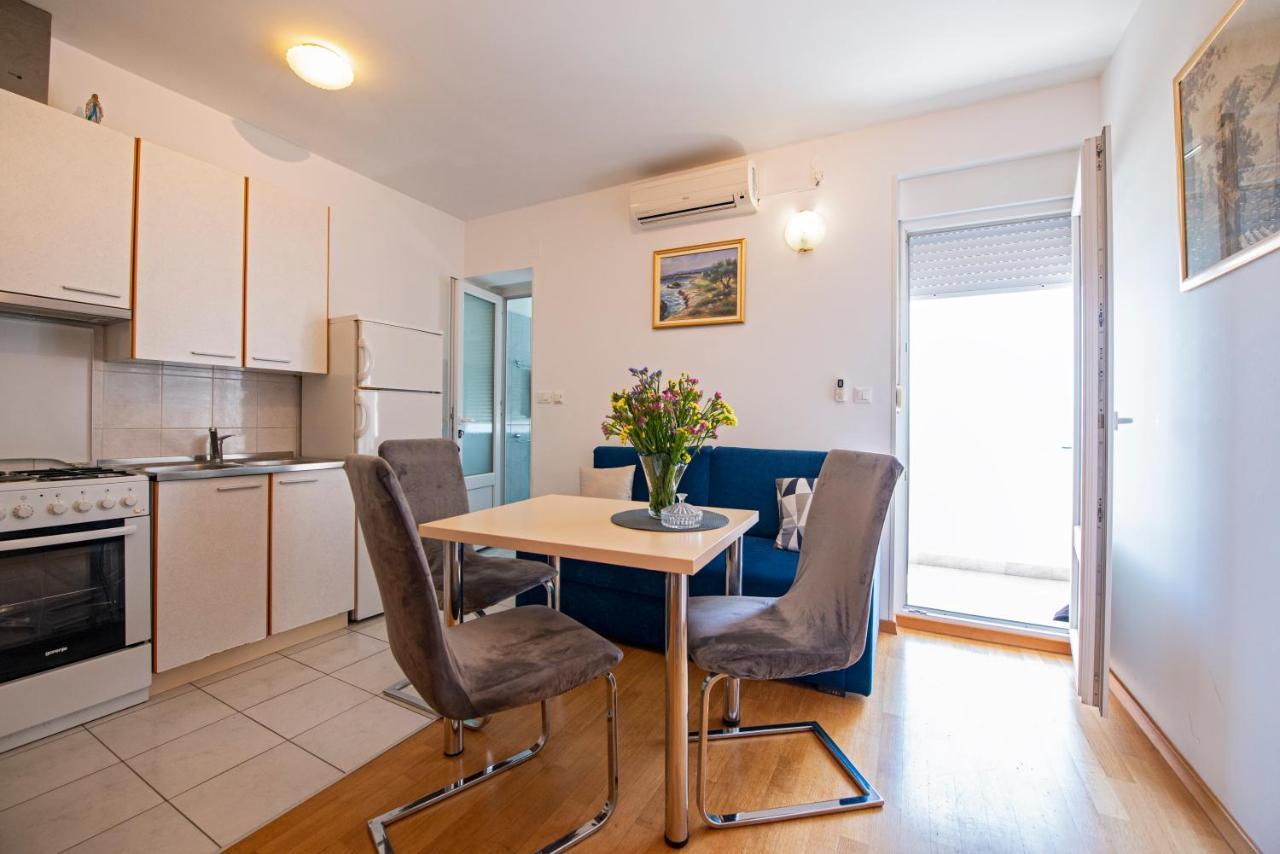Danna's Apartment