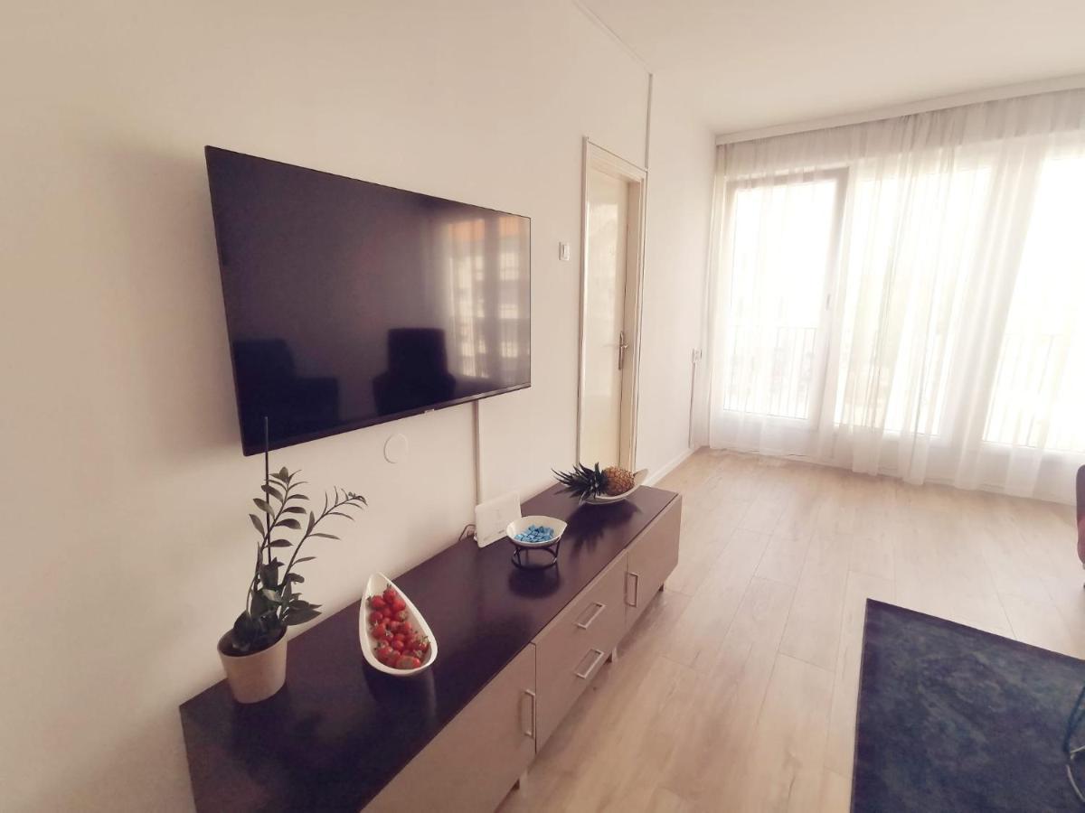 Cityviews Apartment