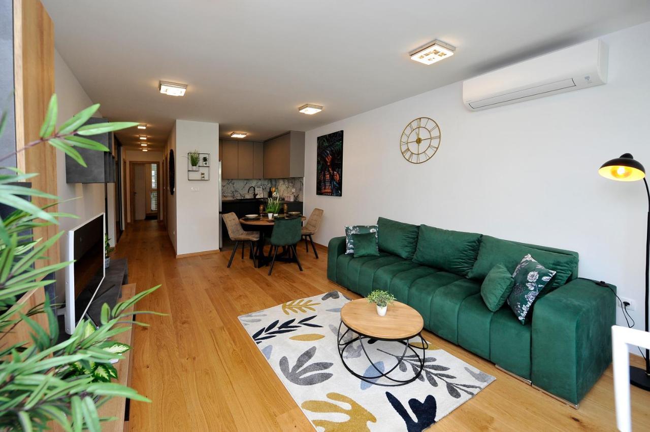 Carruba Apartment