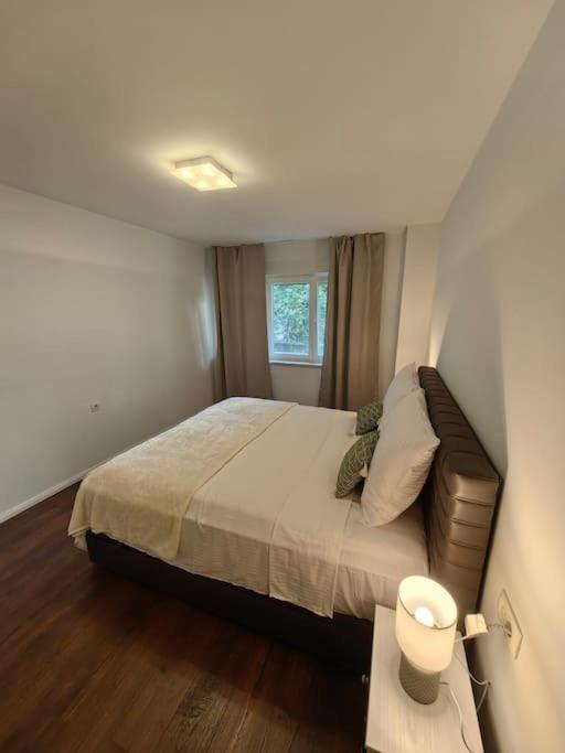 Apartamento New 1 Bedroom Near Center And Split