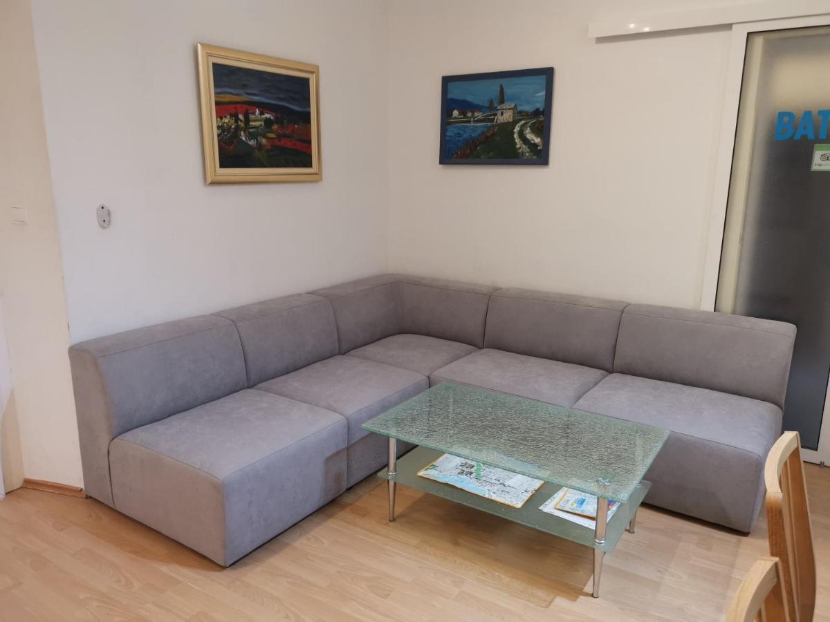 Spacious 140m2 Downtown 3 Bedroom *