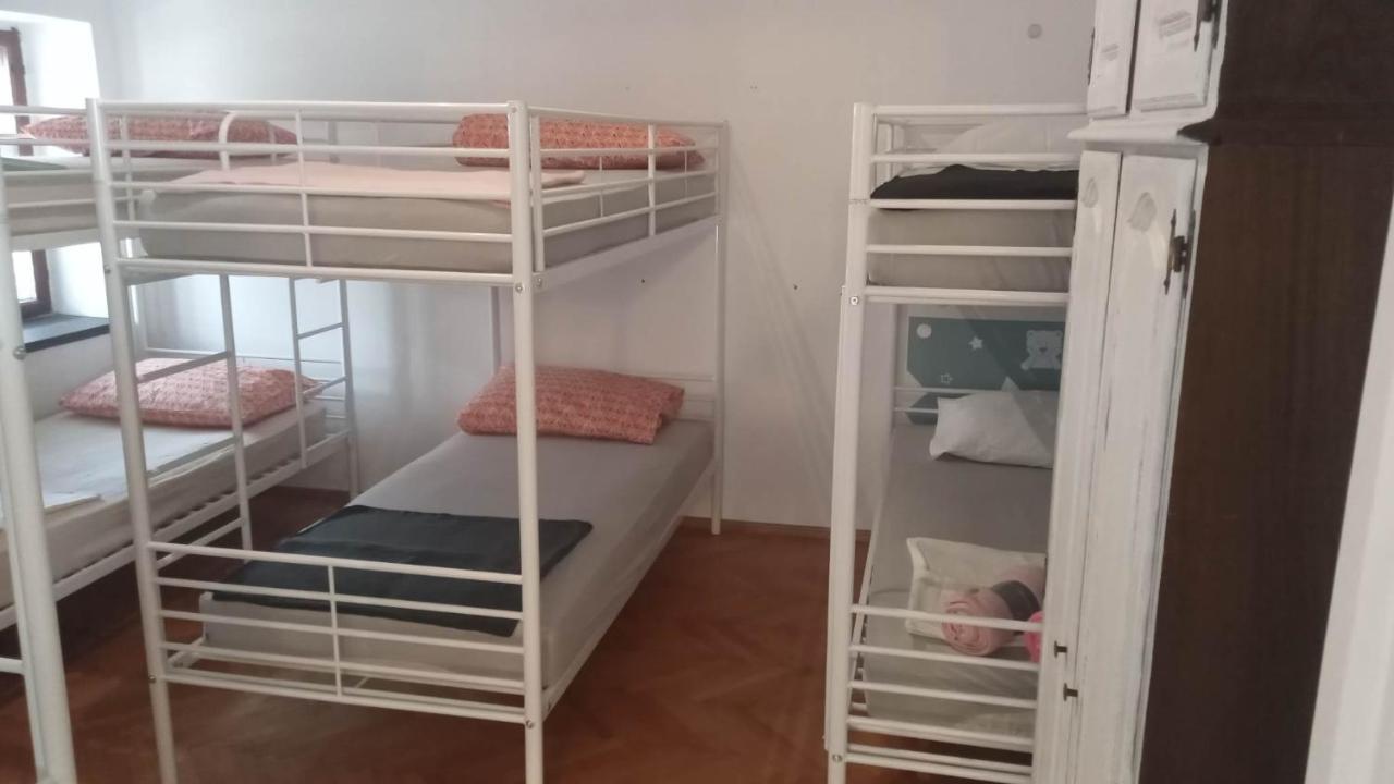 Gest House Roberto Homestay *