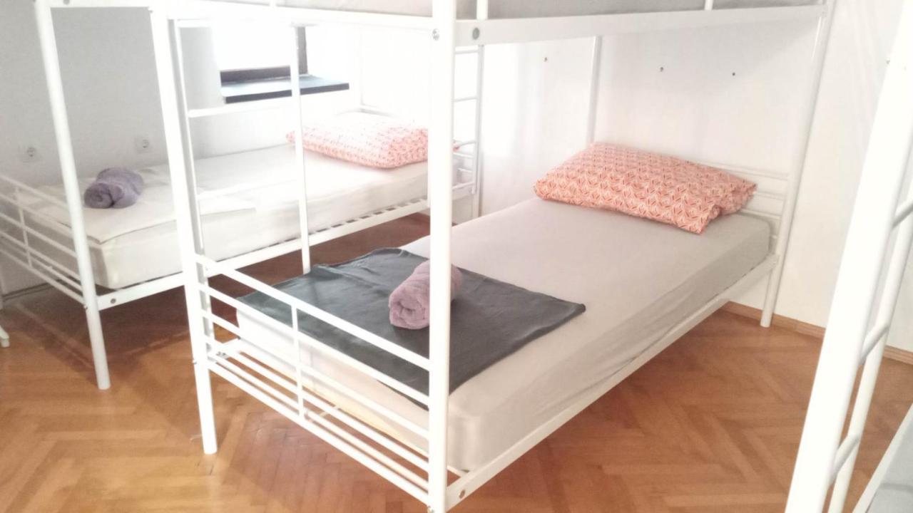 Homestay Gest House Roberto *