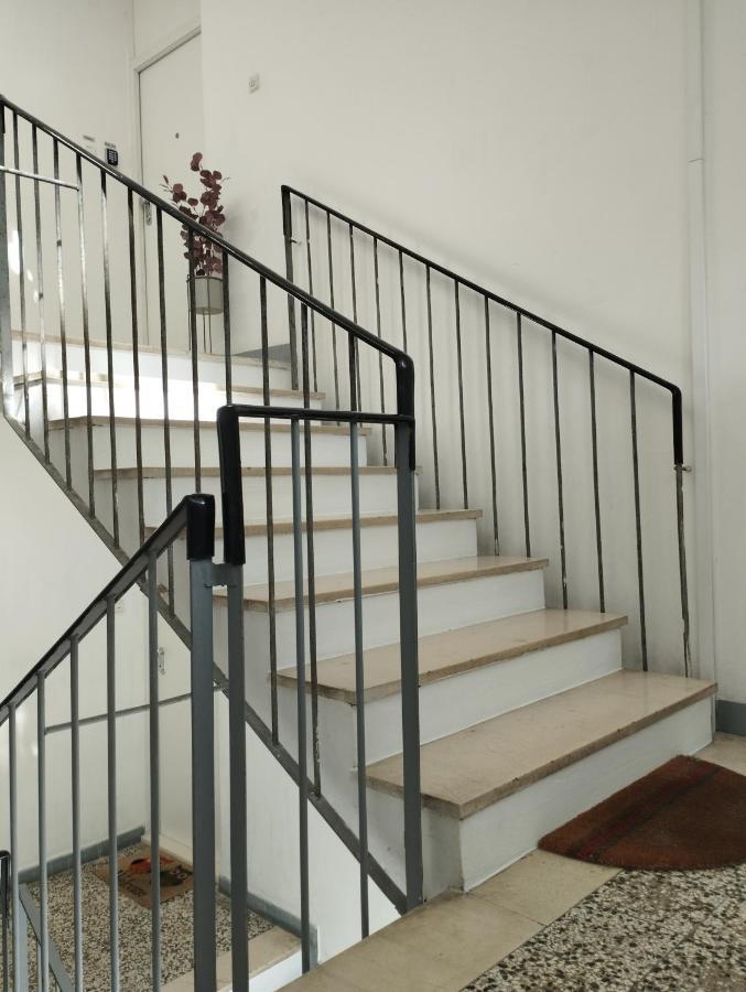Apartment Bella Vista - Cozy With Easy Check-in And Free Parking *
