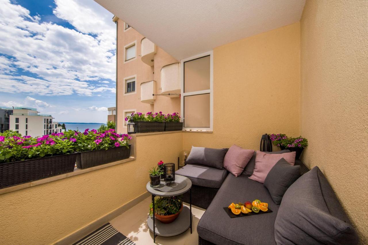 Apartment Summer Dreams