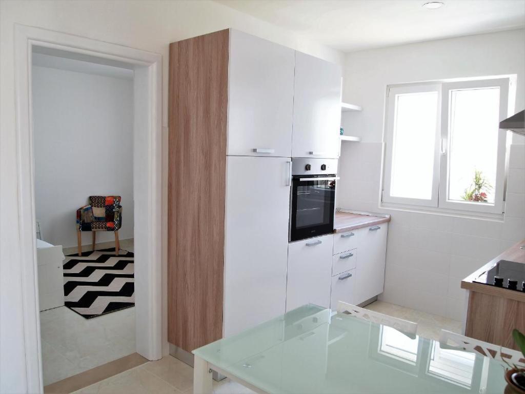 Apartman Black&white, Own Parking