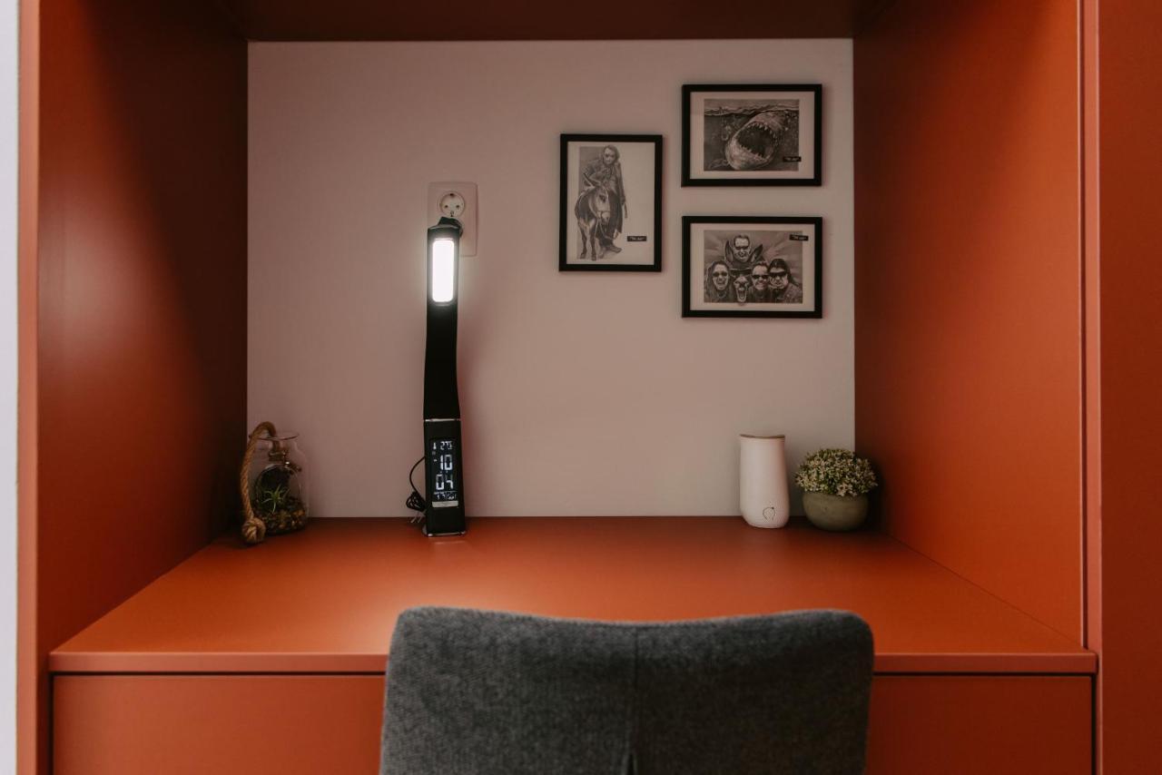 Greenview Apartment *