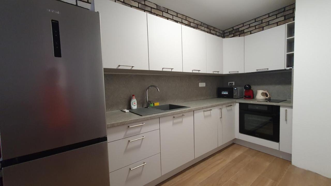 New Cute Apartman Ante Split