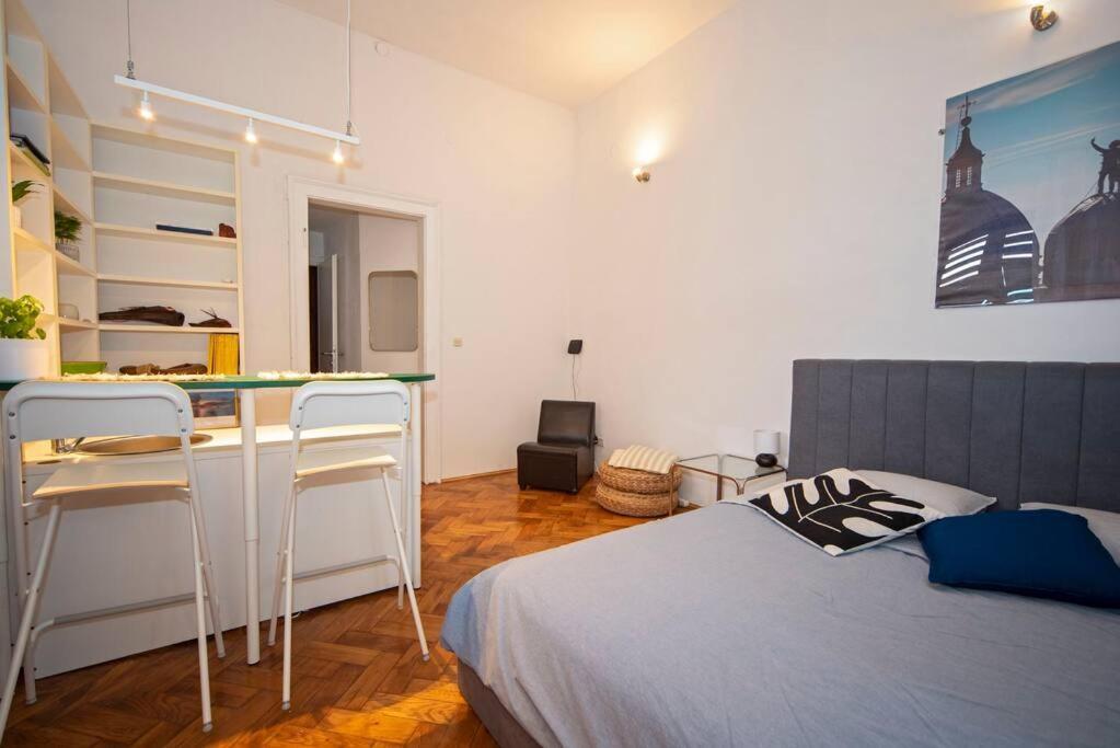 Ora, On The Sea. Apartment *