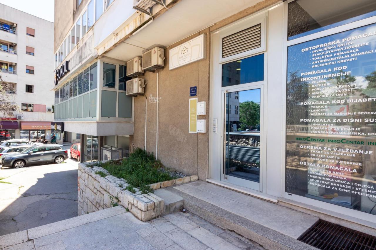 Apartment Lovret Flowers Split