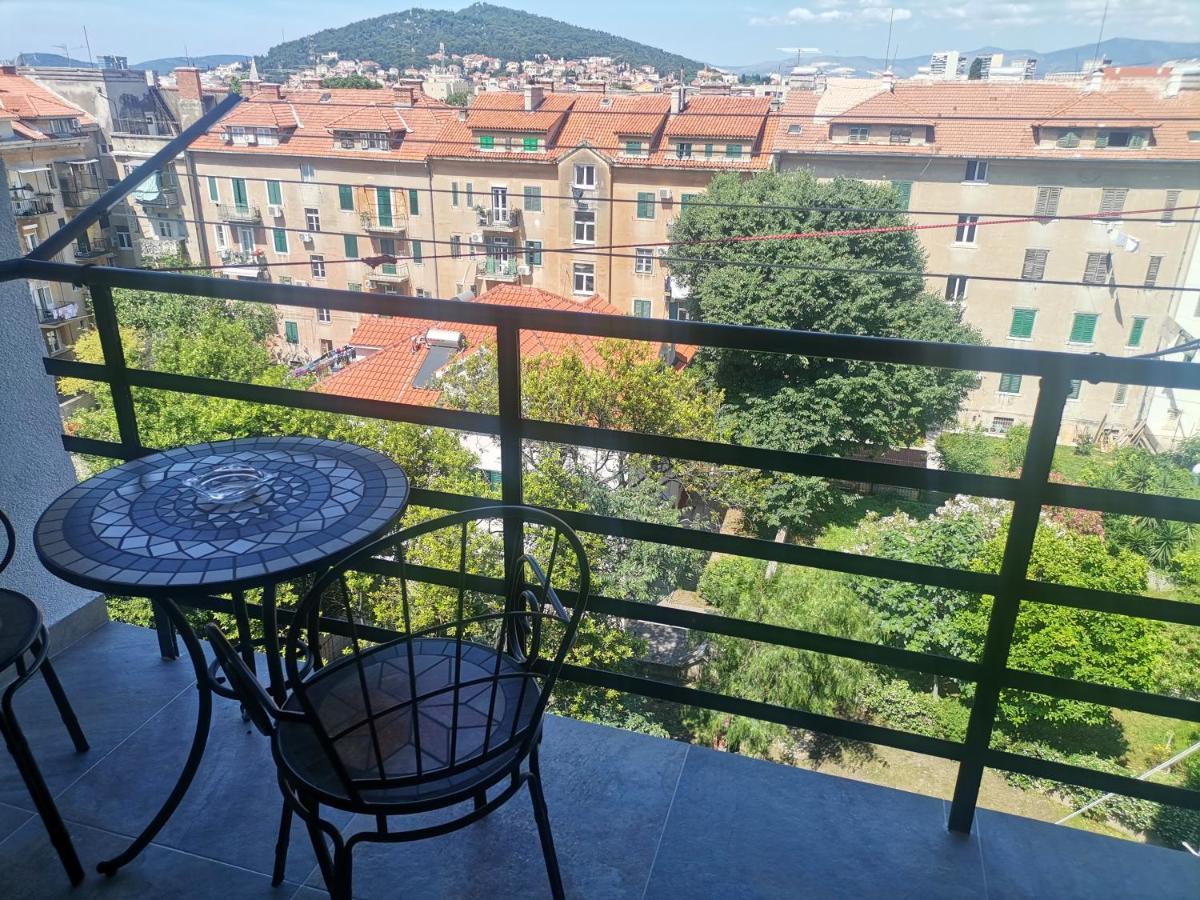 Apartment Lulu 90 M2 In Center Of Split