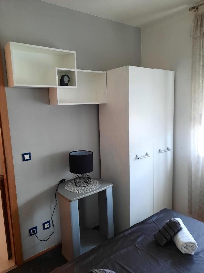 Tina Apartment Split