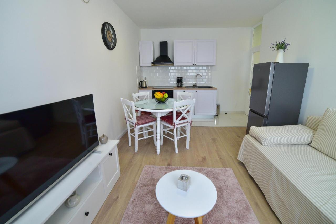 Apartman New And Modern Baroni *