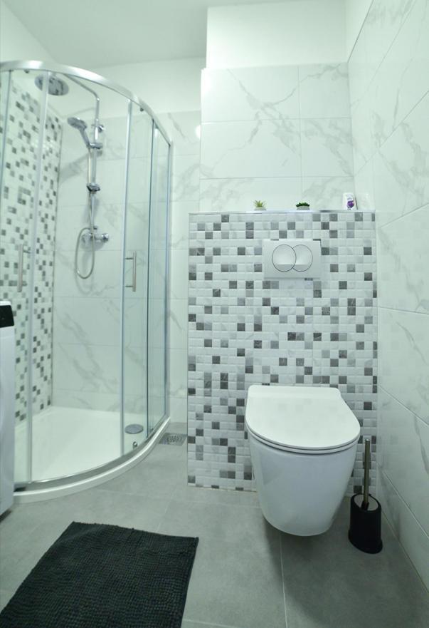 New And Modern Baroni Apartman *