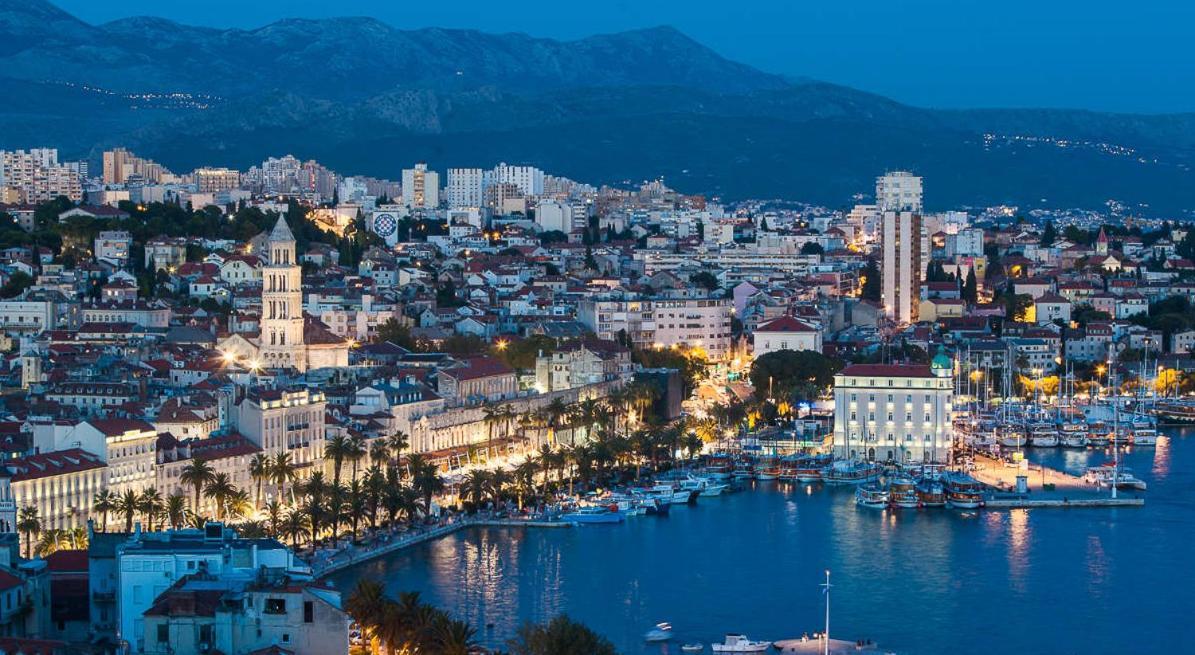Apartman New And Modern Baroni Split