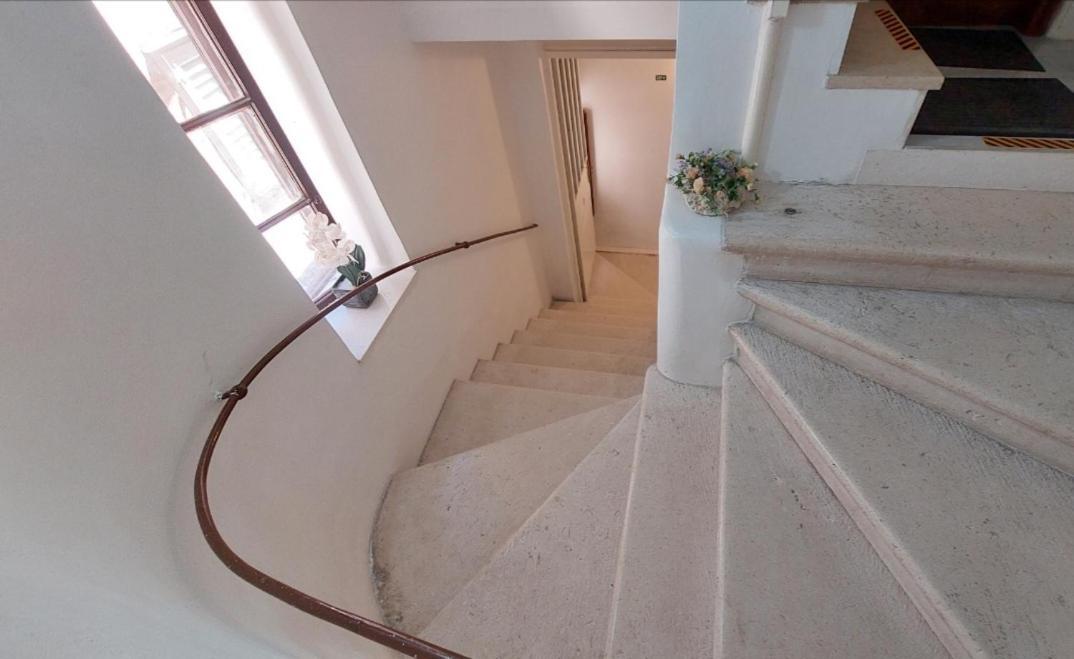 Apartment 3m Peristil