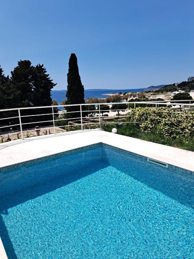 With Private Pool