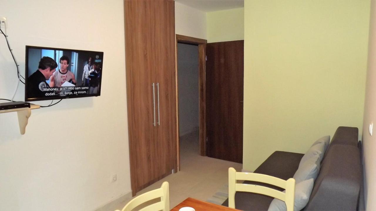11 Apartman