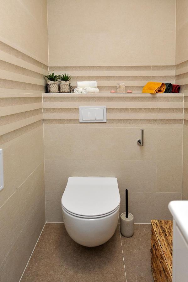 Apartment Carruba