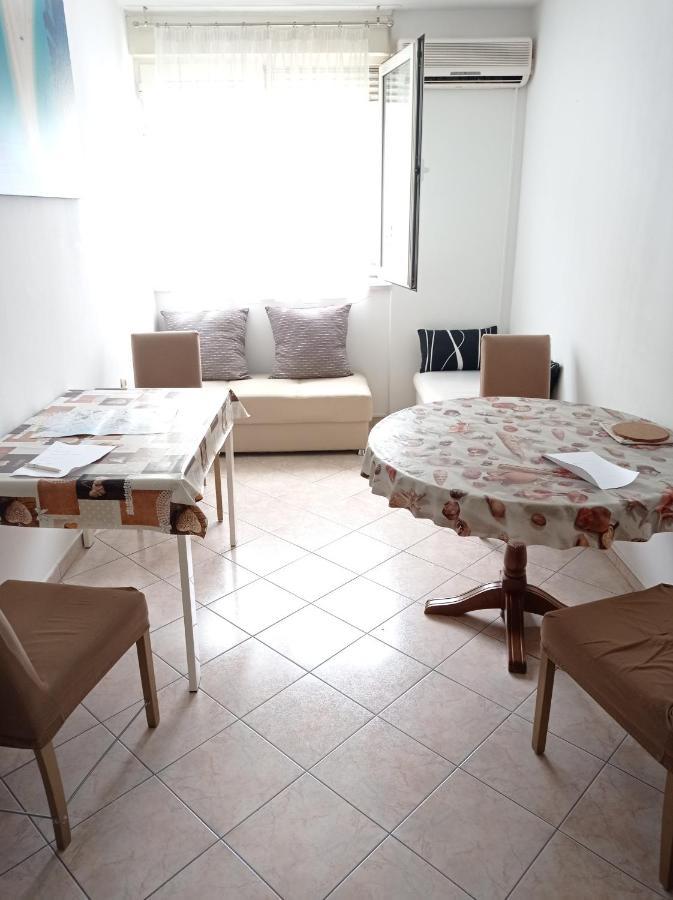 Privatunterkunft And Cozy Two Single Bed Split