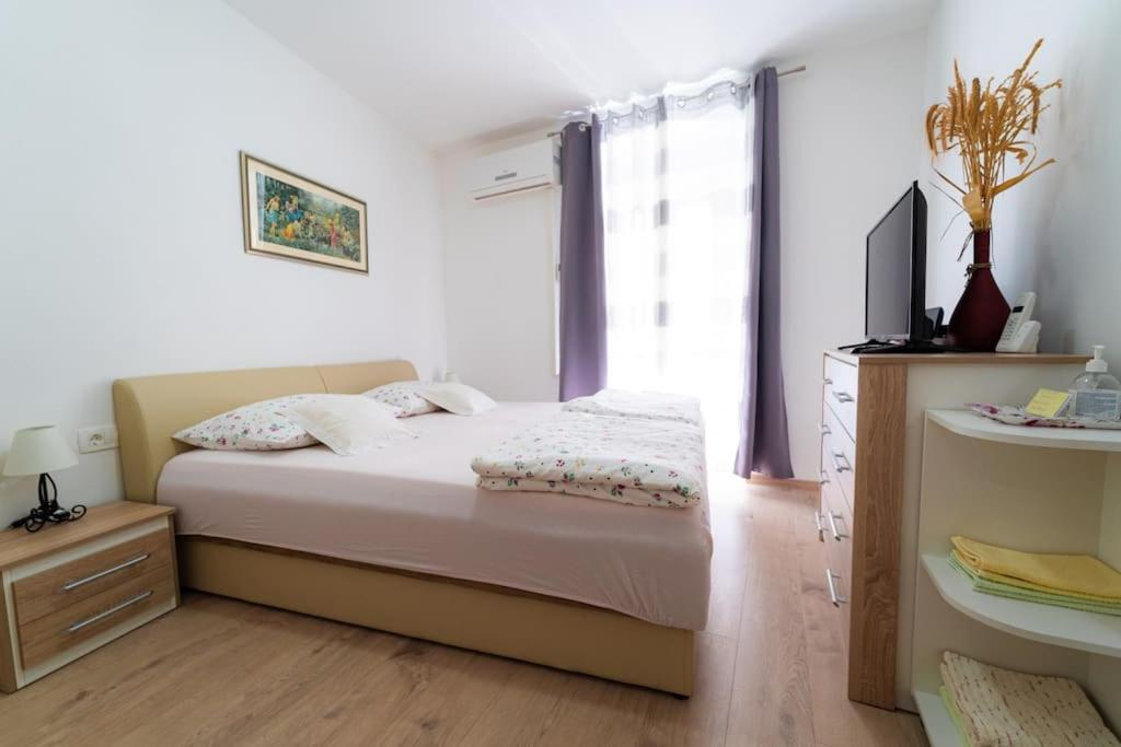 Apartment Charming In Old Town Split