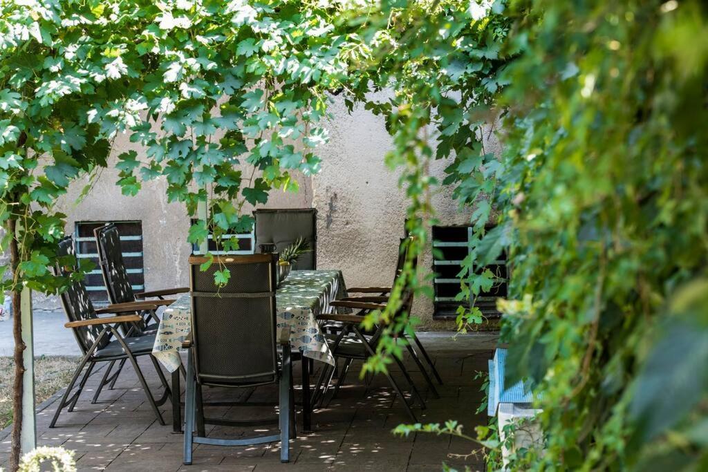 Apartman Emaus Garden - Center & 2 Bth