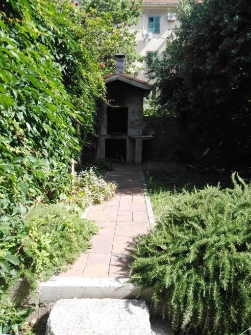 Emaus Garden - Center & 2 Bth * Split